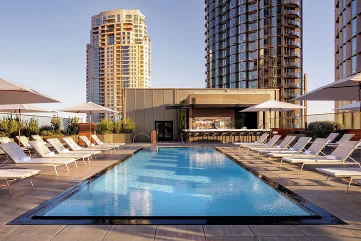 Pool 44 of 112