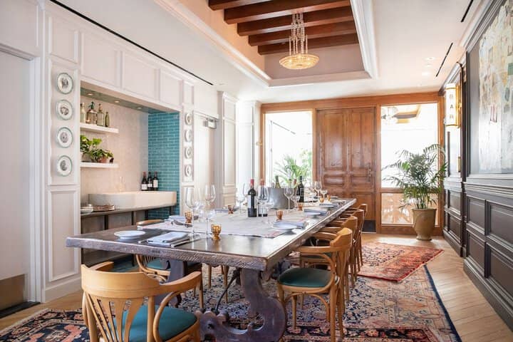 Dining 74 of 112